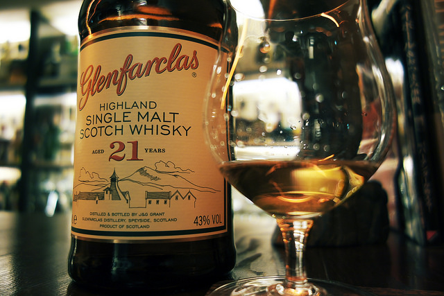 Conalco-Glenfarclas-21YO-Scotch-Whisky