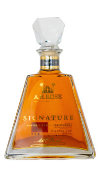 A.H. Riise Signature - 0,7L 43,9% vol